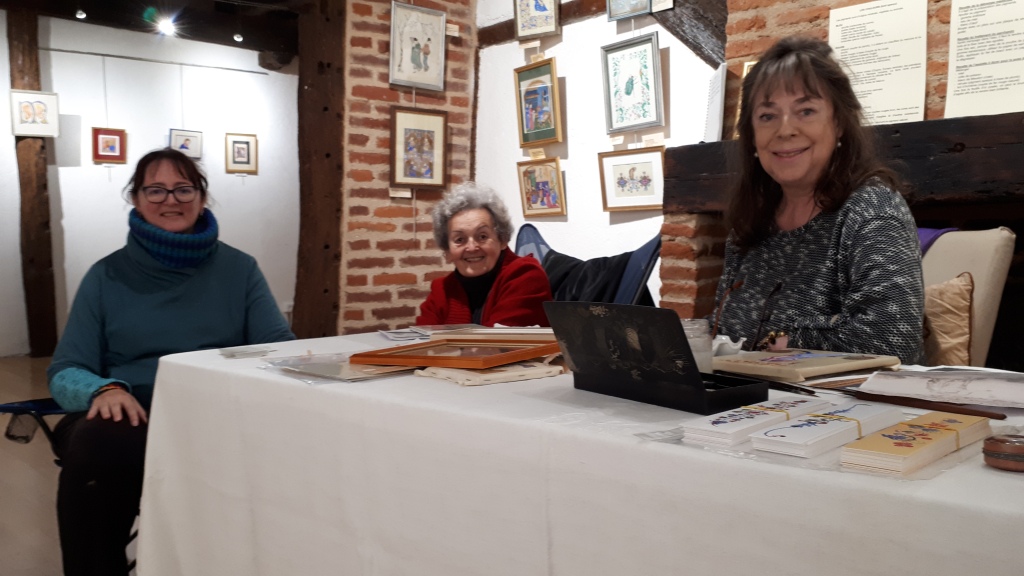 Nancy Cahuzac, Josiane Cahuzac et Joëlle Constans lors de l'exposition d'octobre 2019 à la galerie Castel'Art (Albi).